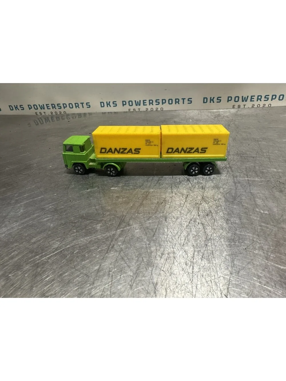 PlayArt Cargo Truck 705-7 Danzas Green Diecast HO Scale USED EX Condition
